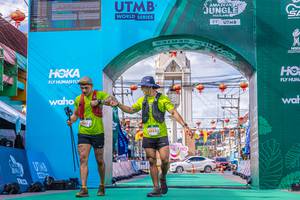 BIB: 3051, 5023
                            <button type="button" onclick="openModal(21776399)" class="btn btn-primary btn-sm float-right btn-popup" data-toggle="modal" data-target=".modal-high-quality">
                        <i class="fas fa-shopping-cart"></i> Add to Cart
                    </button>
                                            <button type="button" onclick="isThisMe(21776399, true)" class="btn btn-success btn-sm float-right btn-popup btn-isme hidden" data-toggle="tooltip" data-placement="bottom" title="นี่คือรูปของคุณใช่ไหม คลิกที่นี่เพื่อเอาเข้าอัลบั้ม">
                        <i class="fas fa-plus"></i> Add to album
                    </button>
                    <button type="button" onclick="isThisMe(21776399, false)" class="btn btn-warning btn-sm float-right btn-popup btn-isnotme hidden">
                        <i class="fas fa-ban"></i> Remove from album
                    </button>